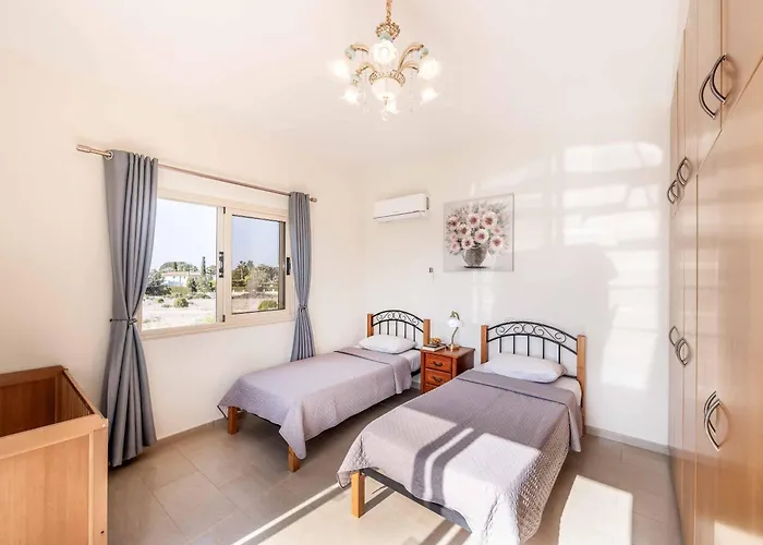 Coralia Dream 14 Peyia